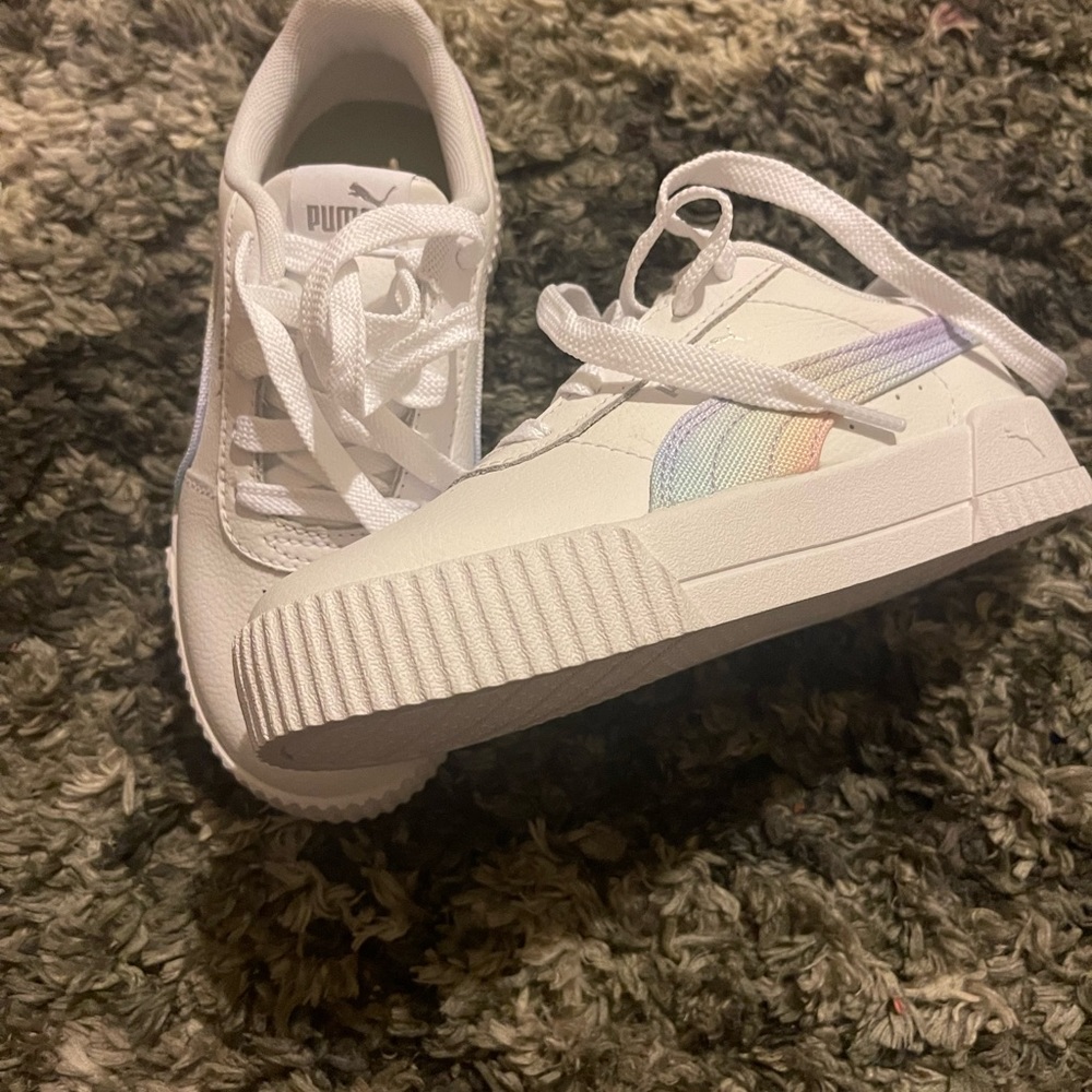 Puma sneakers size 1